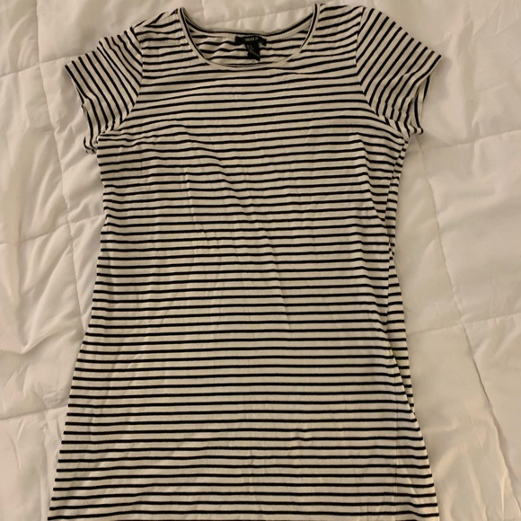 Striped dress - Picture 3 of 3